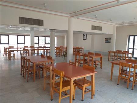 سالن مطالعه خواهران